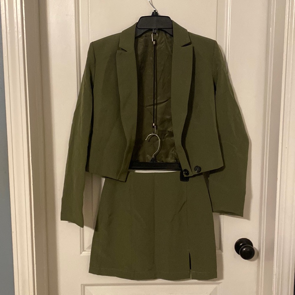 Army Green 2 Piece Crop Blazer Mini Skirt Set Size S